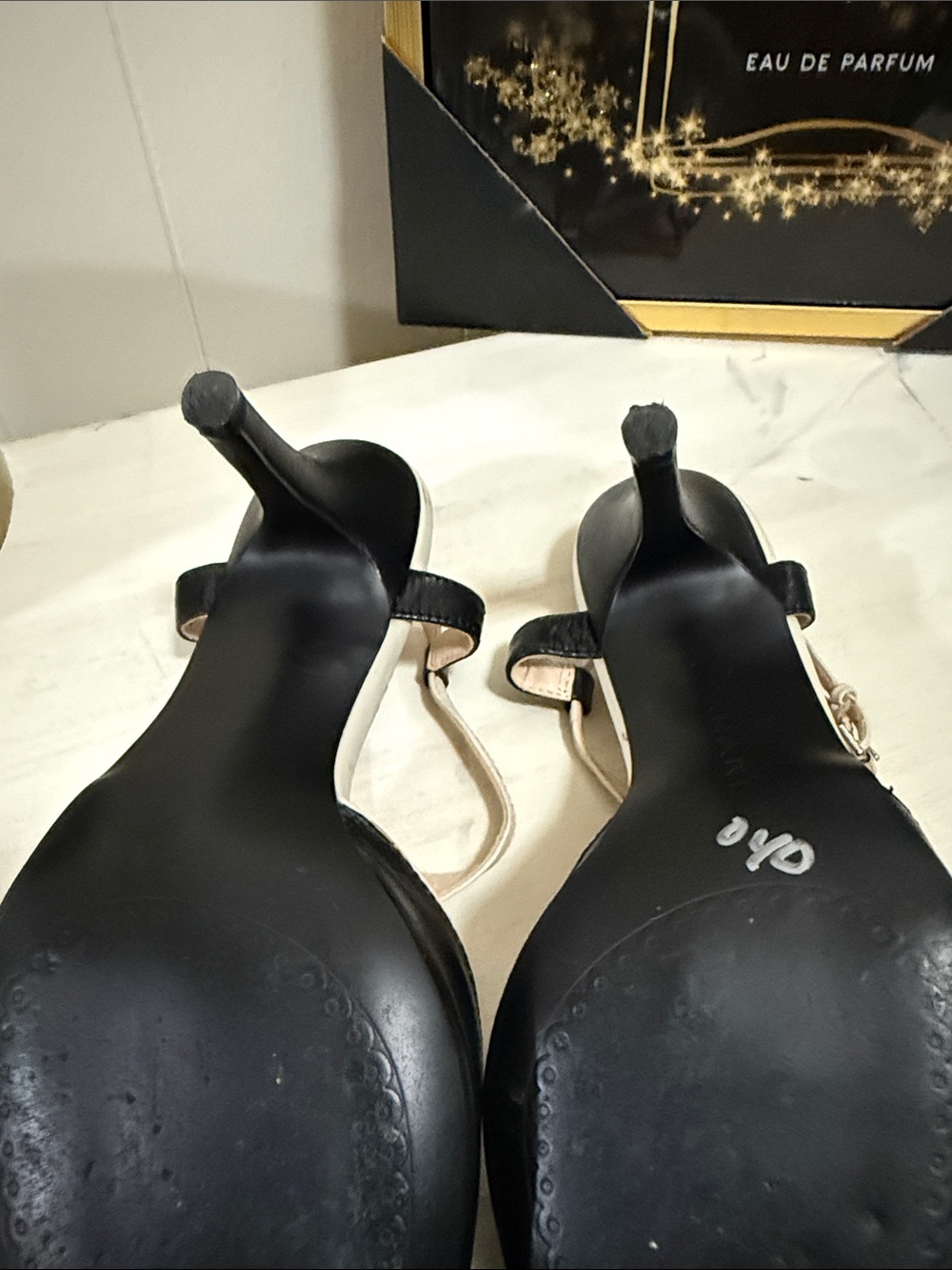 Tahari Black and Cream Pointed Toe Slingback Heels - Picture 4 of 6